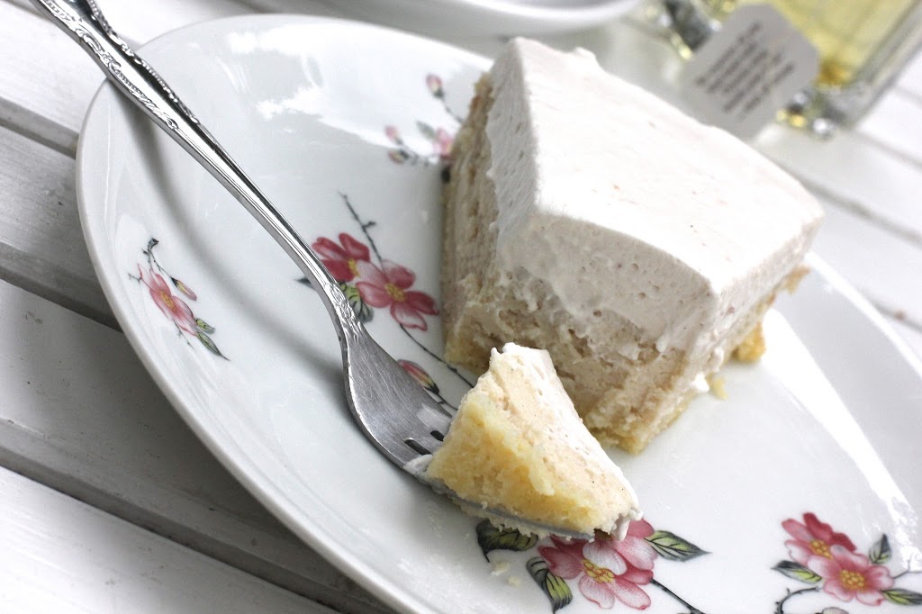 Lemon Cream Cheesecake. Cafe Vux. Berlin Love.