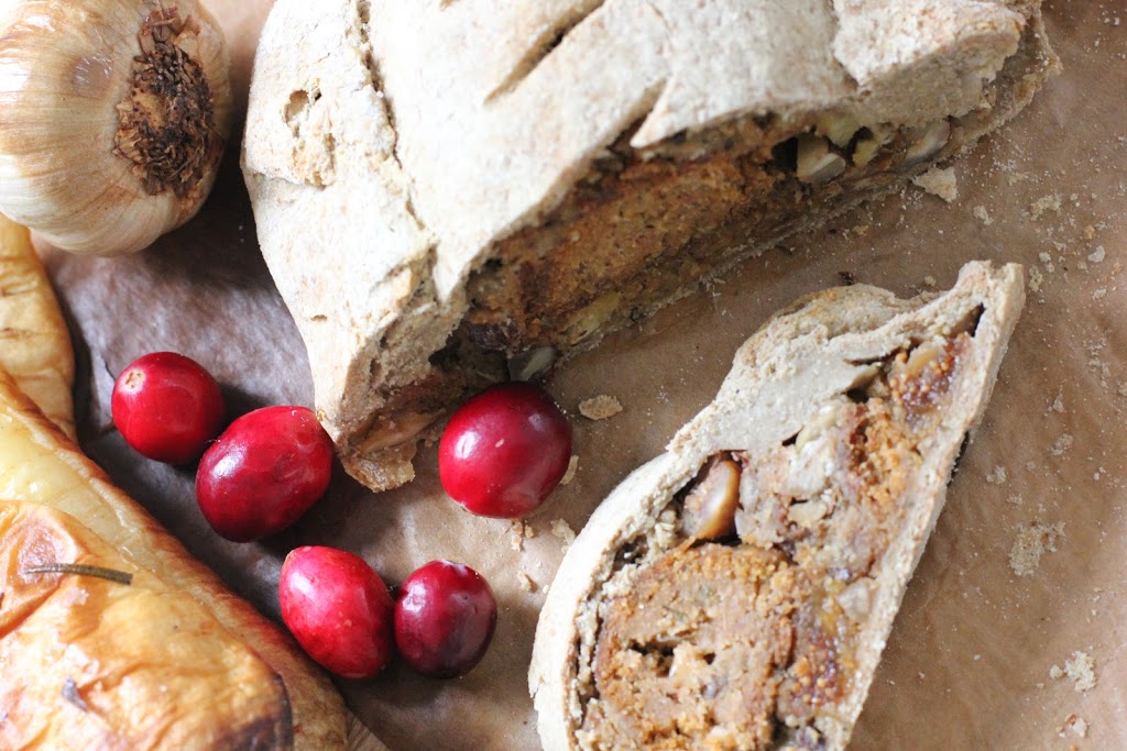 Vegan & Gluten Free Xmas – Deep Filled Christmas Pie, Delicious Sauces & Raw Dulces