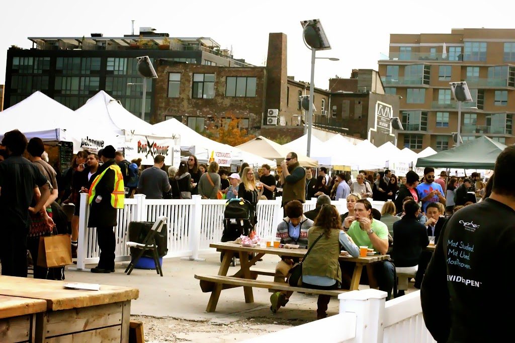 The Best Artisan Food Market In New York City!  Smorgasburg  Street Food.