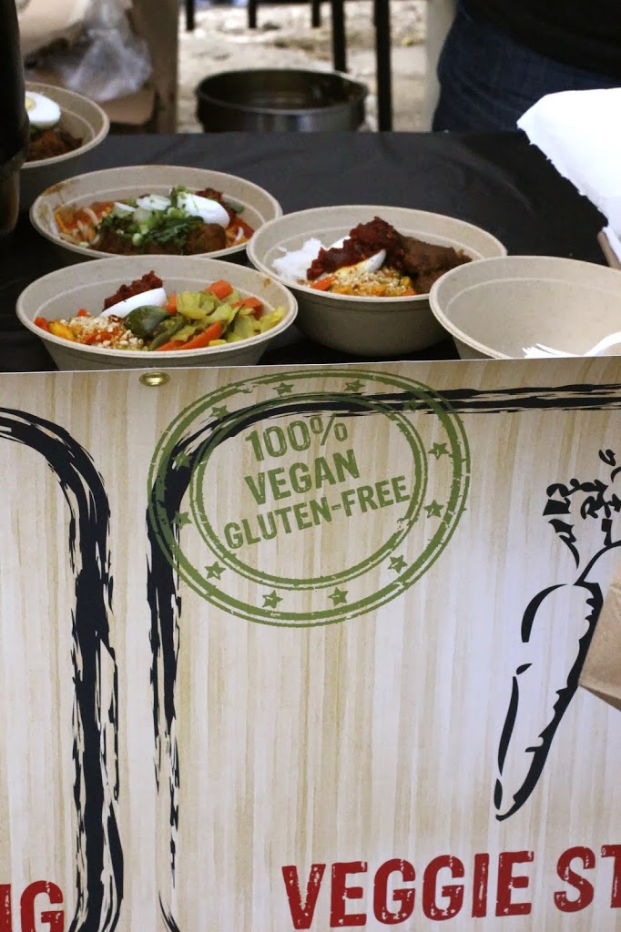 The Best Artisan Food Market In New York City!  Smorgasburg  Street Food.