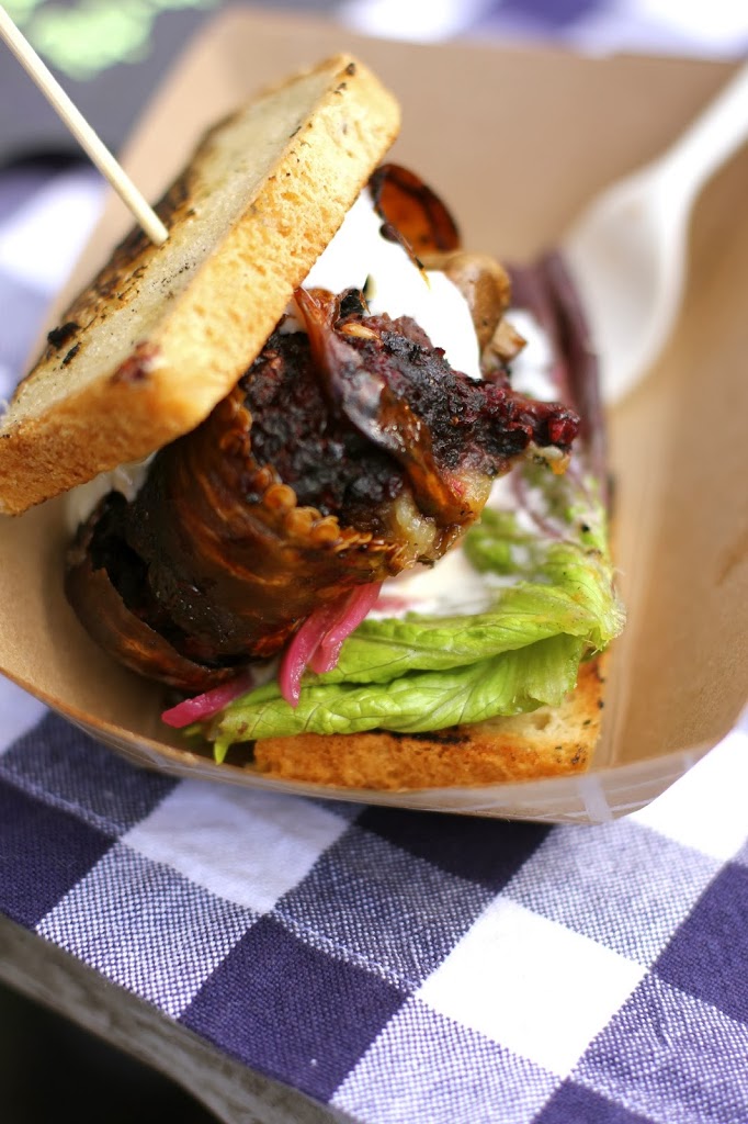 The Best Artisan Food Market In New York City!  Smorgasburg  Street Food.