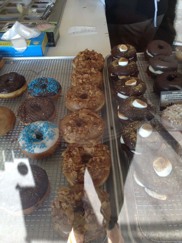 donut friend blueberry